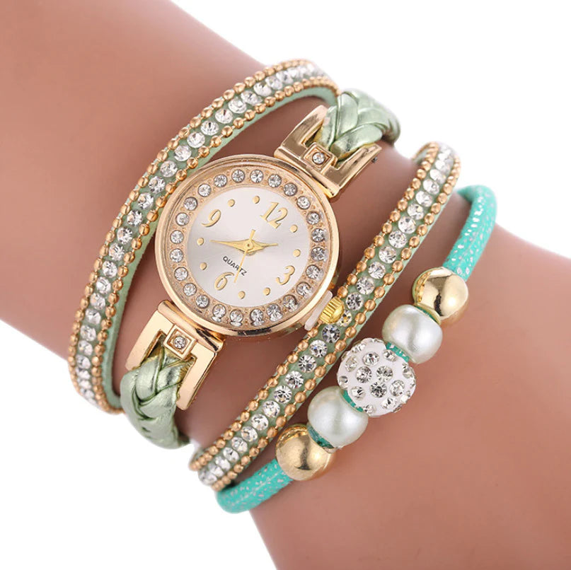 Elevate Your Style with the Sparkling Gem Women's Metal Timepiece - A Chic Digital Dial Quartz Watch for Every Occasion